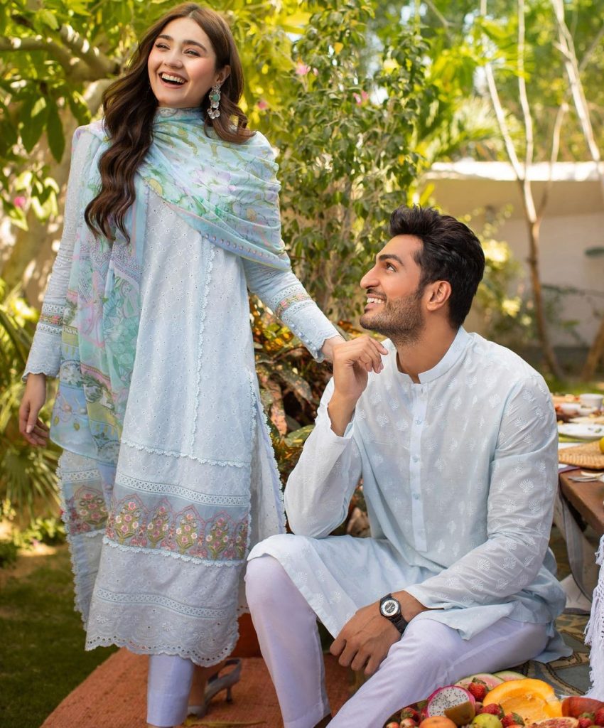 Dur e Fishan And Saba Hameed Give Pure Family Vibes In Latest Shoot