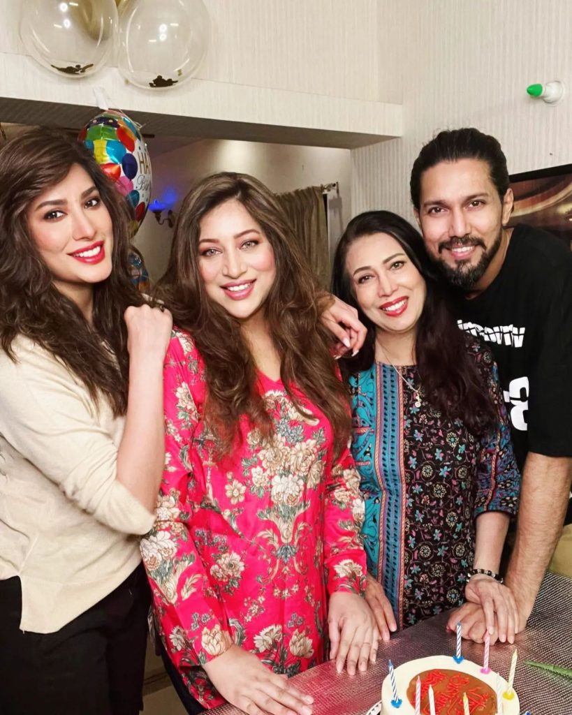 Mehwish Hayat’s Sister Afsheen Hayat's Birthday Celebration