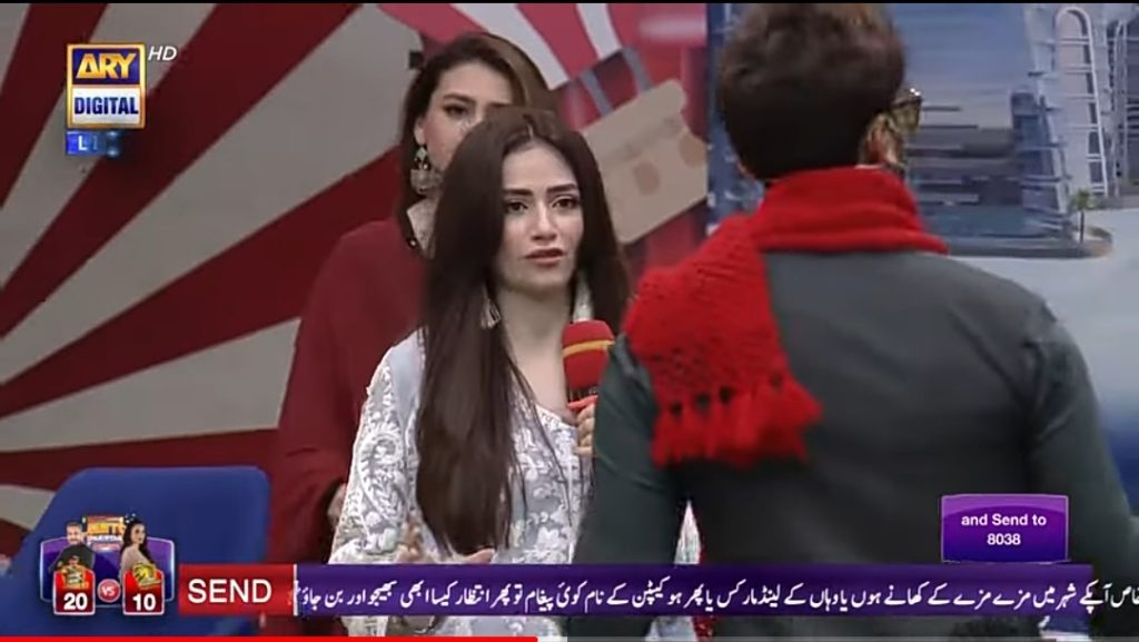 What did Sana Javed Gift To Jeeto Pakistan Audience - Watch Video