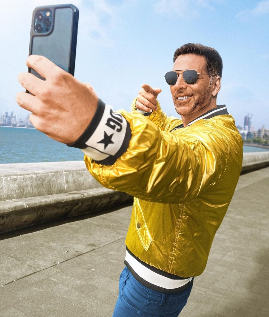 Bollywood Actor Akshay Kumar's Doppelganger Confuses Netizens