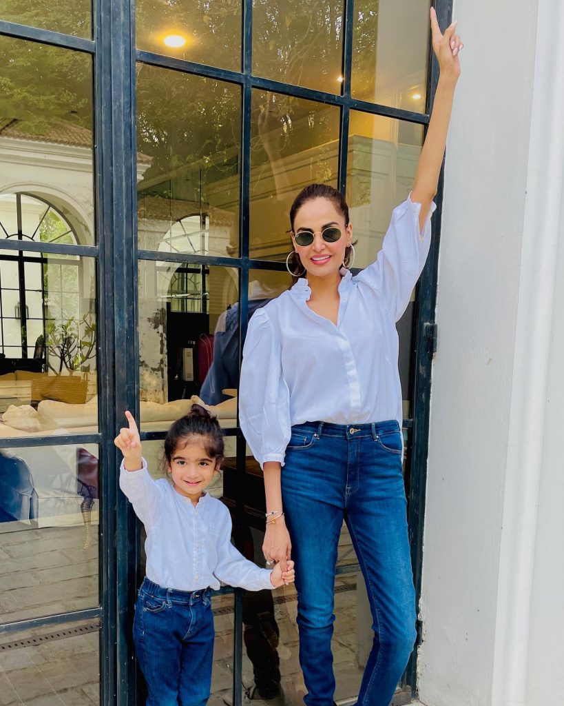 Mehreen Syed’s Recent Picture With Her Son Confuses Public