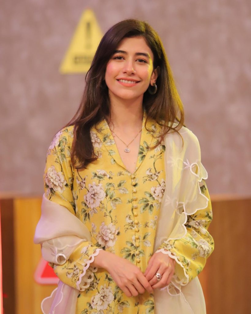 Syra Yousaf And Sheheryar Munawar's Alluring Clicks From Khel Kay Jeet