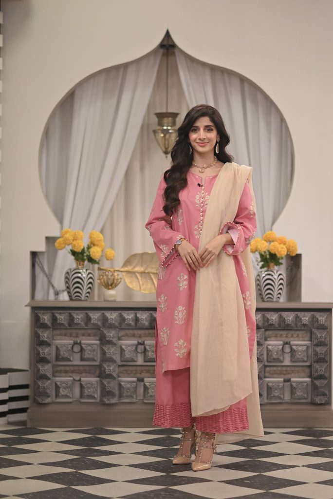 Urwa Hocane And Mawra's Alluring Clicks From GMP "Shan-e-Suhoor"