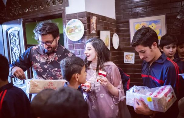 Mariyam Nafees And Amaan Ahmed Celebrate Their Walima At An Orphanage