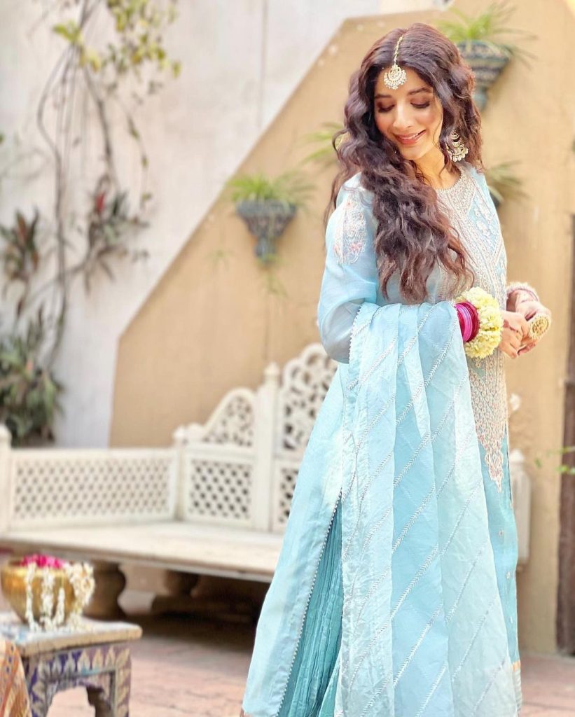 Mawra Hocane's Pretty Photoshoot for Zysha Online Eid Collection