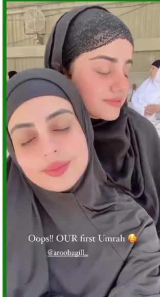 Pakistani Celebrities Perform Umrah In Ramadan 2022