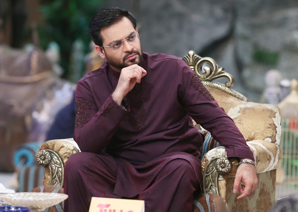 Aamir Liaquat Hussain's New Message for His Wives - Shares Pictures
