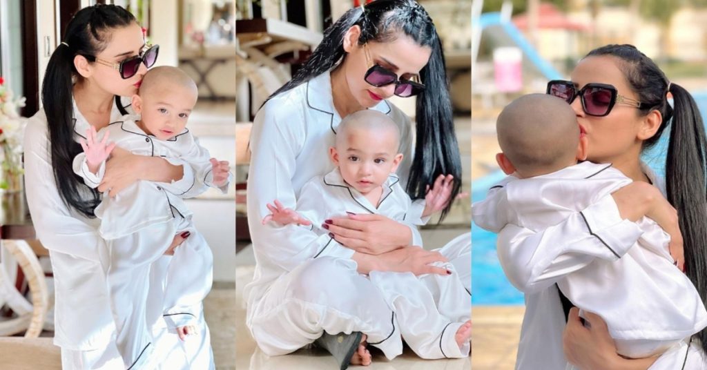 Saniya Shamshad Adorable Twinning Pictures With Son