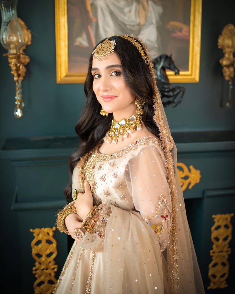 Aiza Awan Nails Ethereal Charm In Her Latest Bridal Shoot | Reviewit.pk