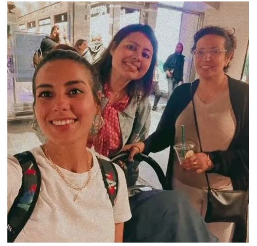Iqra Aziz On A Family Trip To Turkey
