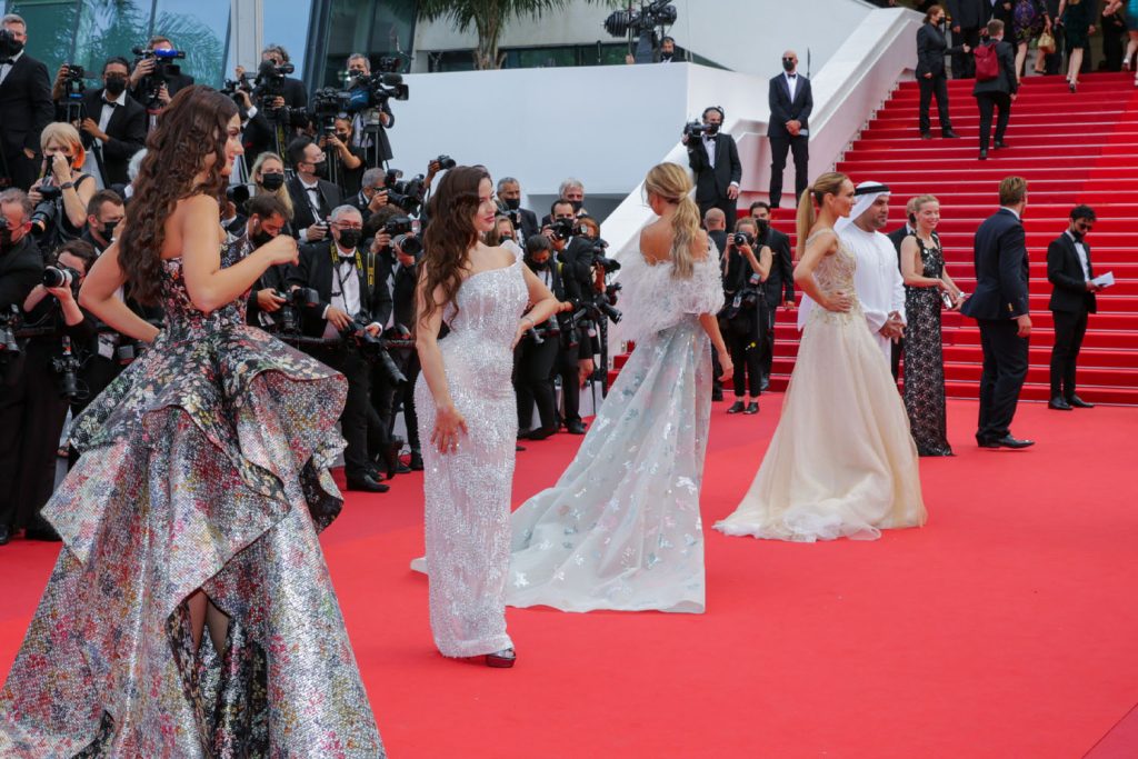 Deepika Padukone and Aishwarya Rai's Cannes Film Festival Looks Heavily Criticized