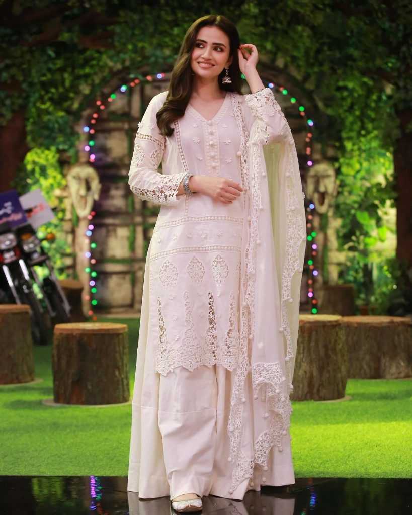 Sana Javed's Bewitching Clicks From JPL