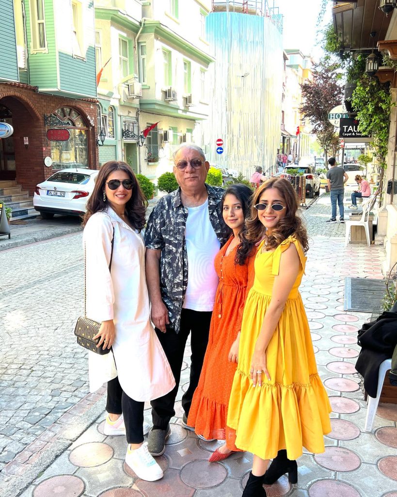 Sanam Jung Spotted Vacationing In Turkey With Family