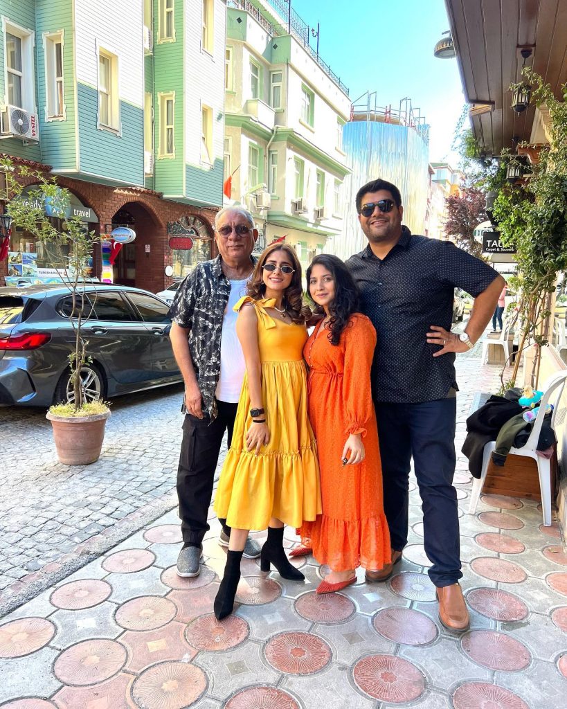 Sanam Jung Spotted Vacationing In Turkey With Family