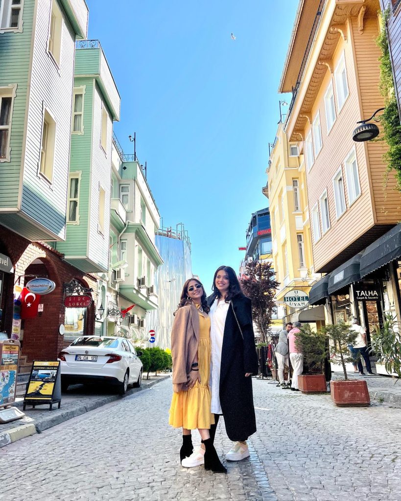 Sanam Jung Spotted Vacationing In Turkey With Family