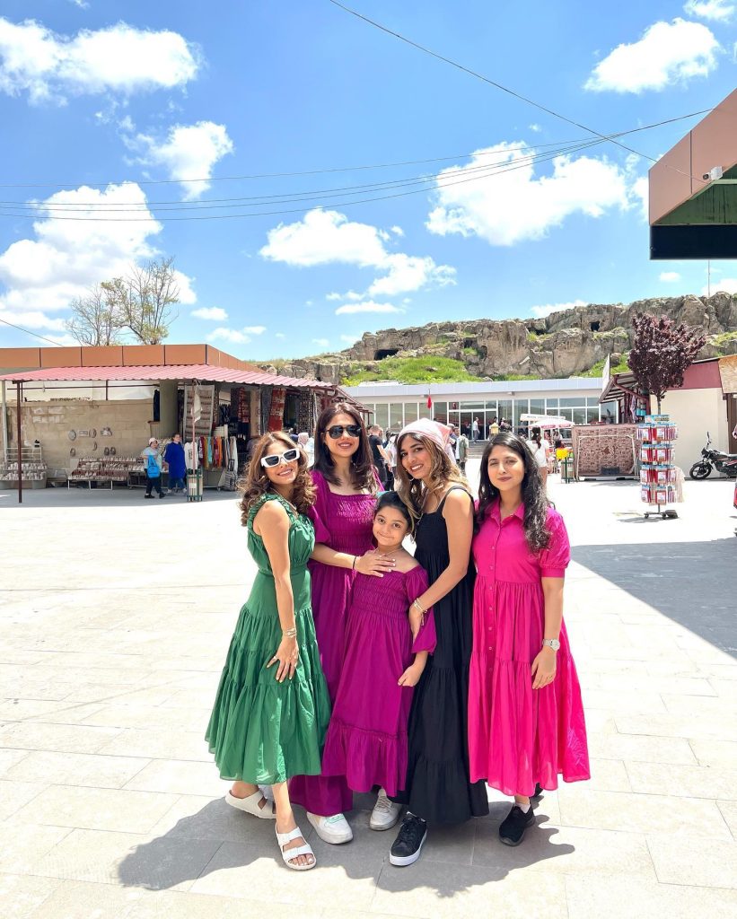 Sanam Jung's New Family Pictures from Turkey