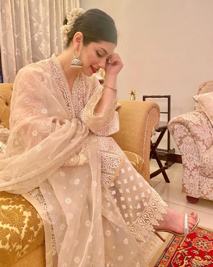 Actress Sidra Batool's Beautiful Family Eid Portraits