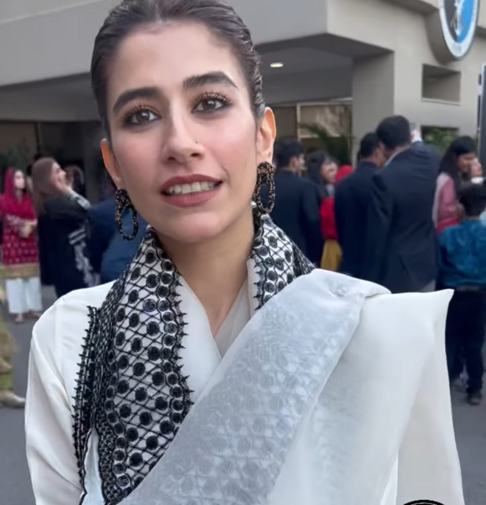 Details Of Expensive Outfit Worn By Syra Yousuf On Sinf E Aahan Screening