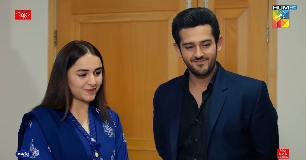 Fans Loving Yumna Zaidi & Azaan Sami Khan's Love Track in Ishq E Laa