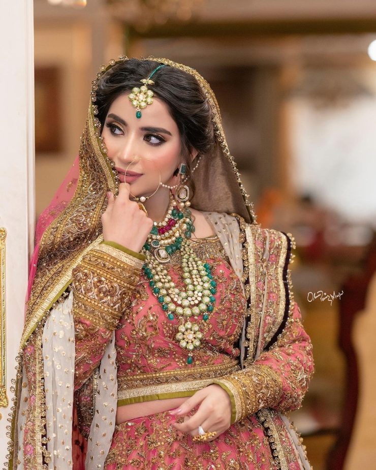 Saboor Aly Looks Regal In Latest Bridal Shoot | Reviewit.pk