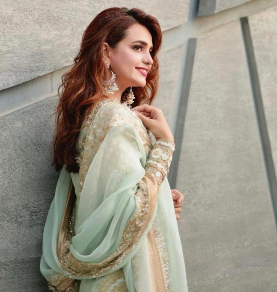 Best Dressed Pakistani Celebrities on Eid 2022