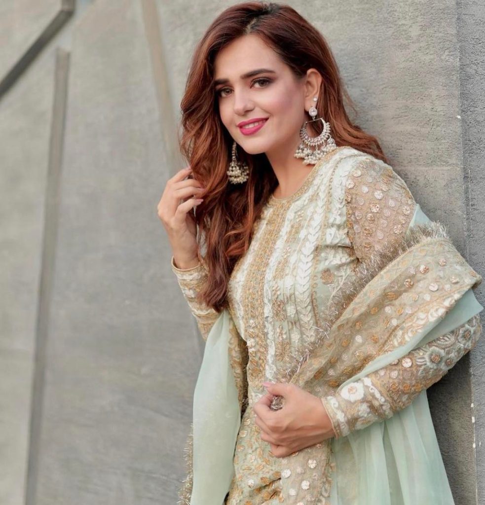 Best Dressed Pakistani Celebrities on Eid 2022