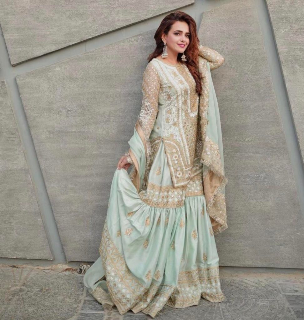 Best Dressed Pakistani Celebrities on Eid 2022