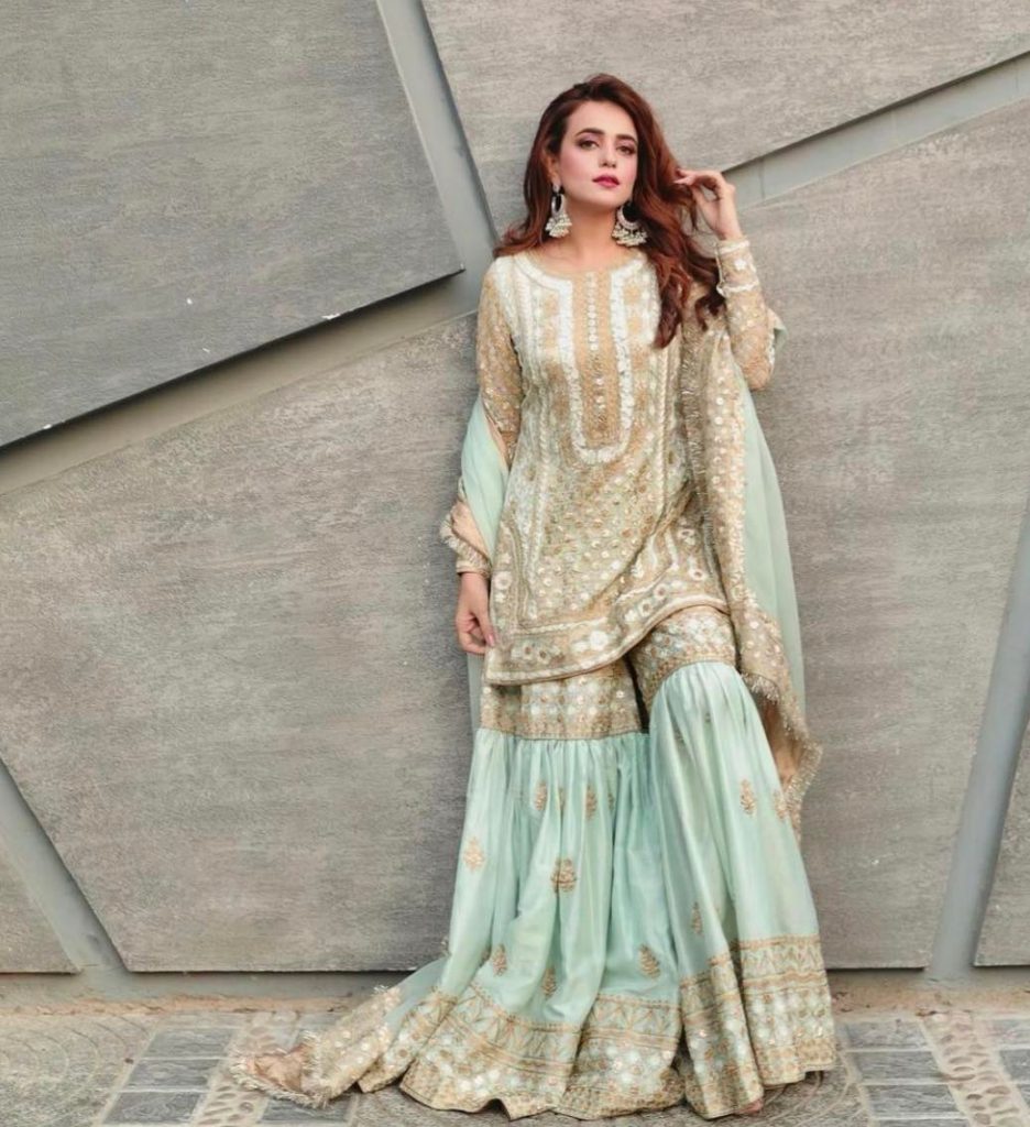 Best Dressed Pakistani Celebrities on Eid 2022