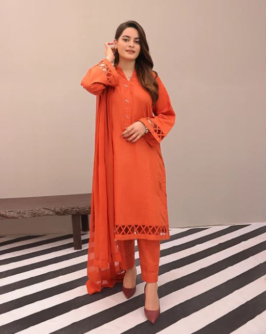 AnM Closet's Eid Solids'22 Featuring Minal Khan