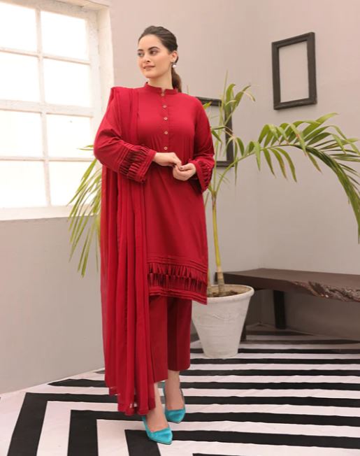 AnM Closet's Eid Solids'22 Featuring Minal Khan