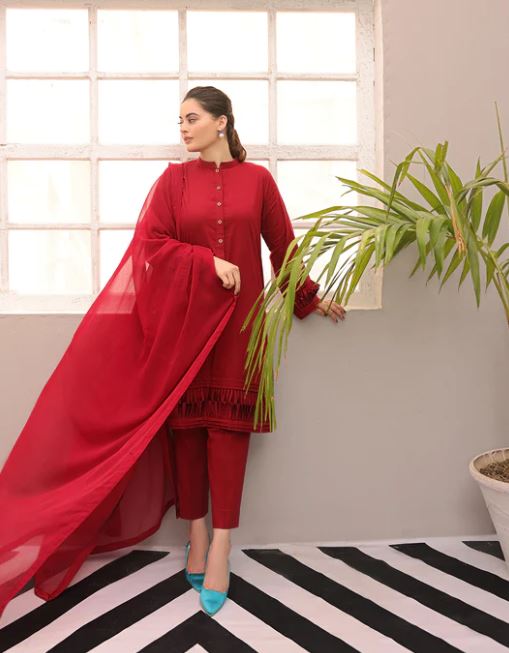 AnM Closet's Eid Solids'22 Featuring Minal Khan