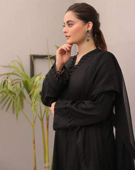 AnM Closet's Eid Solids'22 Featuring Minal Khan