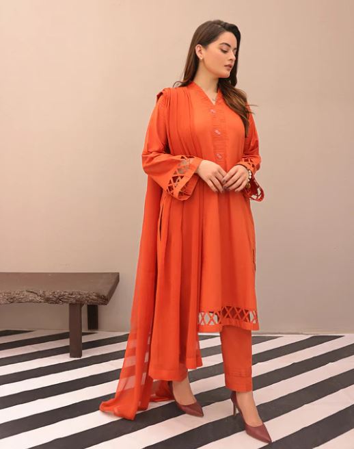 AnM Closet's Eid Solids'22 Featuring Minal Khan