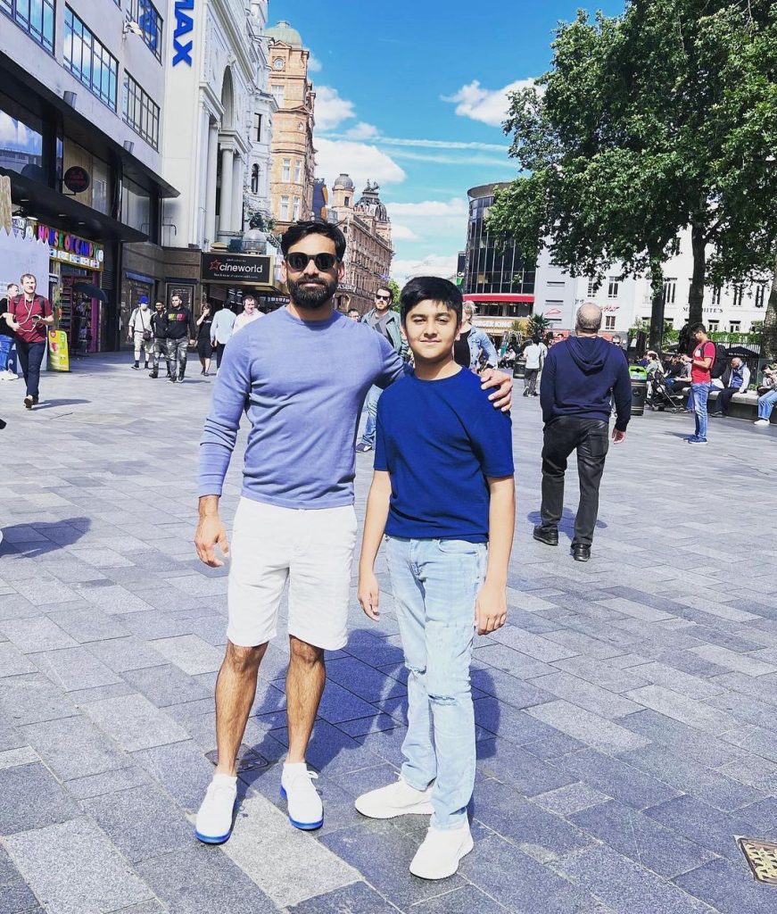 Mohammad Hafeez's Latest Family Pictures From London