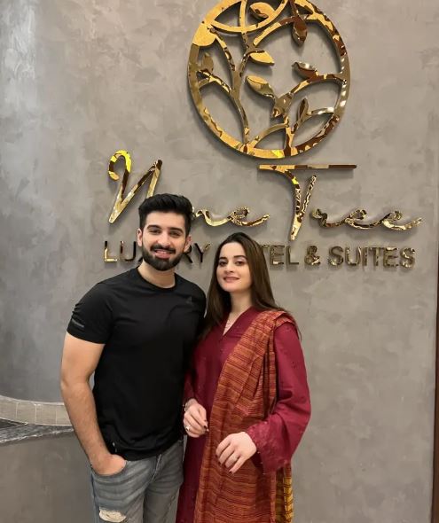 Aiman ​​Khan and family holidaying in Lahore