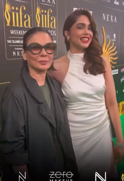 Makeup Artist Nabila With Bollywood Actors At IIFA Awards