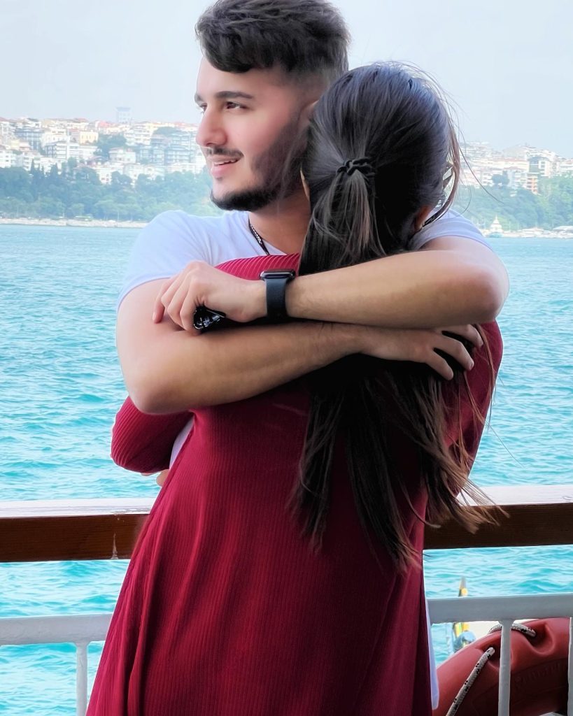Shahveer Jafry And Wife Enjoying Romantic Getaway To Turkey
