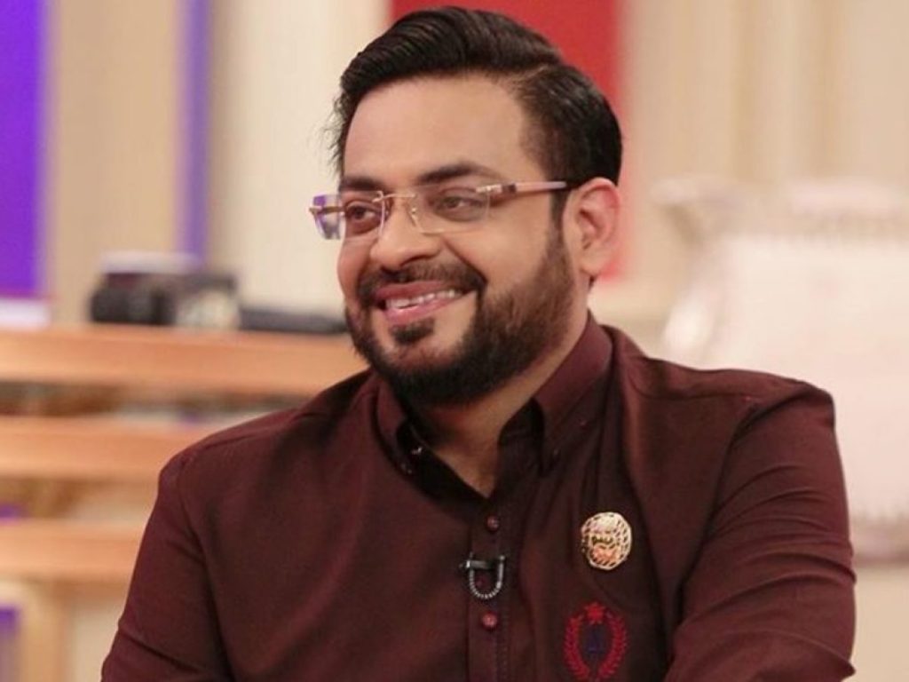 Aamir Liaquat's Rumored Wife Hania's Emotional Reaction - Goes Unconscious