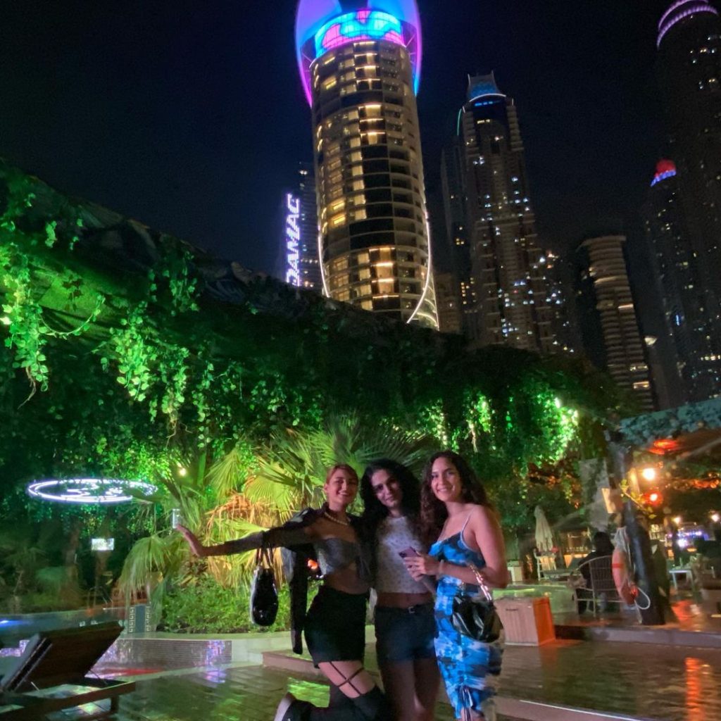 Anoushay Abbasi And Anzela Abbasi's Sizzling Pictures From Dubai