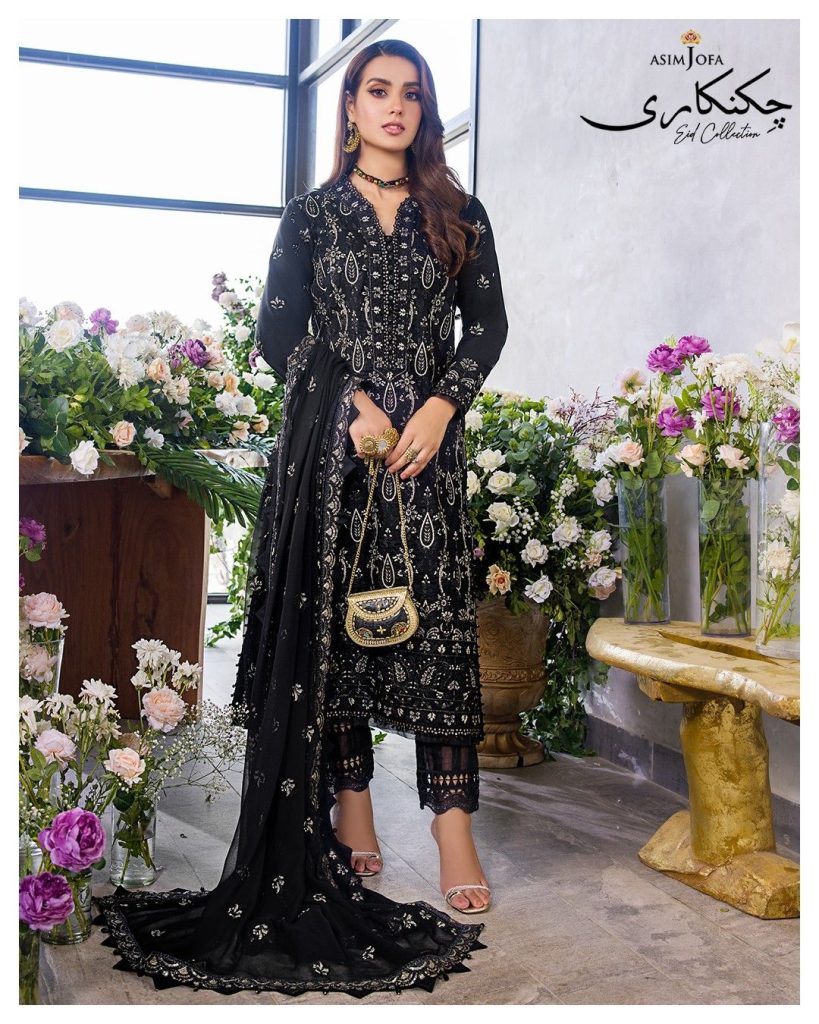 Iqra Aziz Shines In Asim Jofa Chikankari Eid Collection | Reviewit.pk