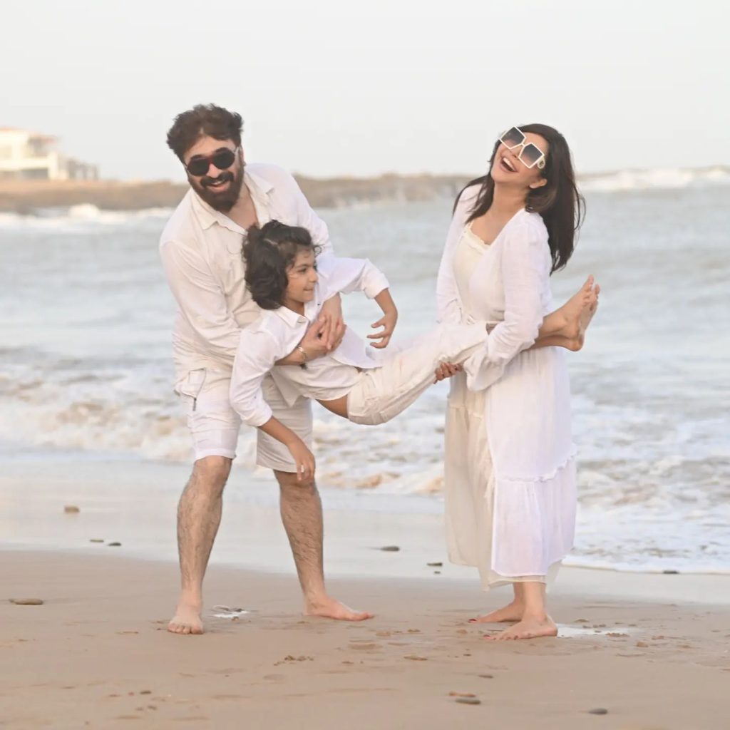 Nida Yasir And Yasir Nawaz's Romantic Anniversary Photoshoot At Beach