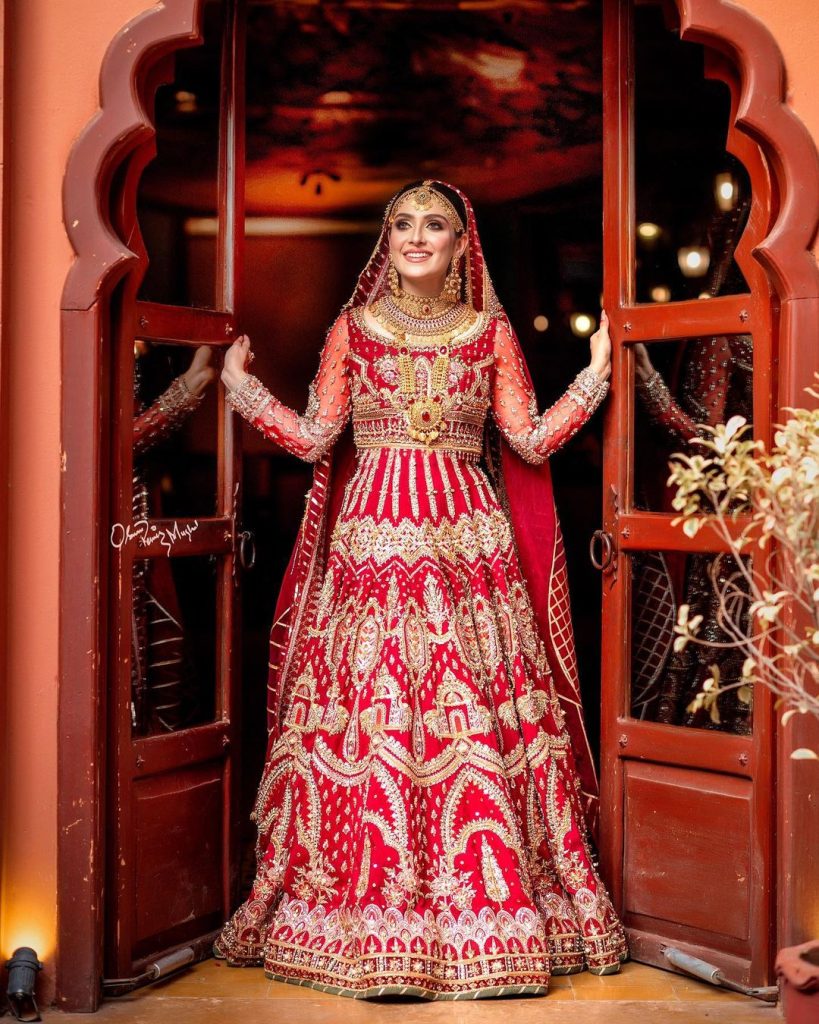 Ayeza Khan Looks Flawless In Her Latest Bridal Shoot