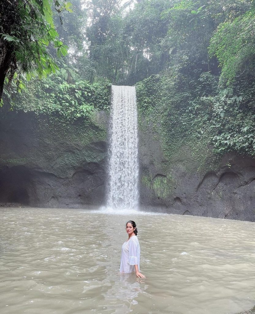 Faiza Gillani Beautiful Pictures While Exploring Bali Indonesia