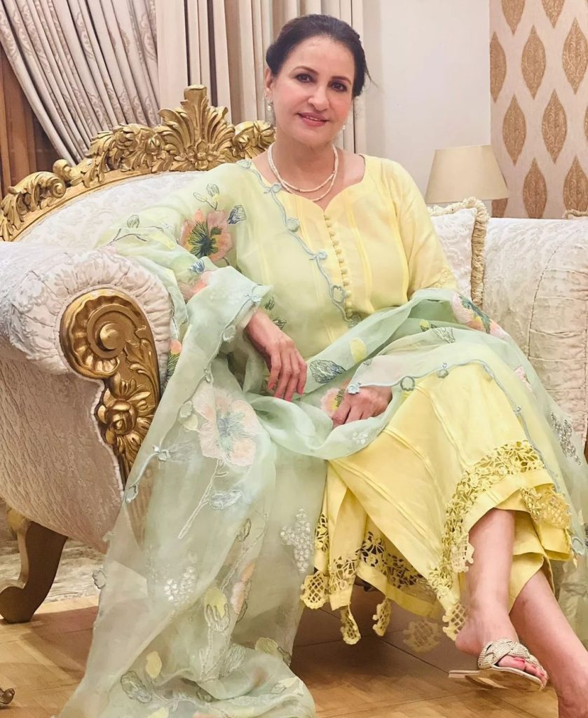 Pakistani Celebrities Pictures From Eid ul Adha 2022 Day 2 - Part 3