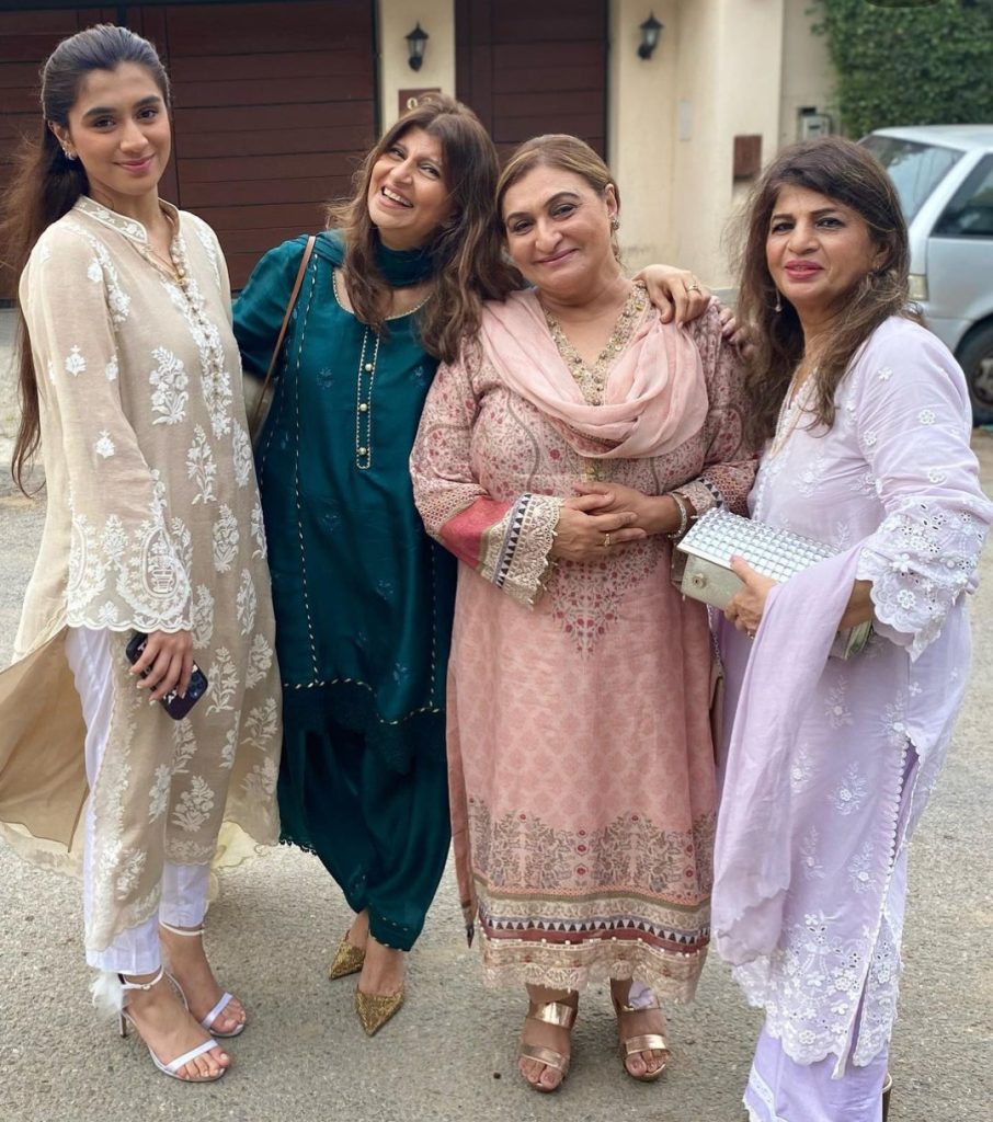 Safina Behroze' Star Studded Eid Lunch For Her Friends