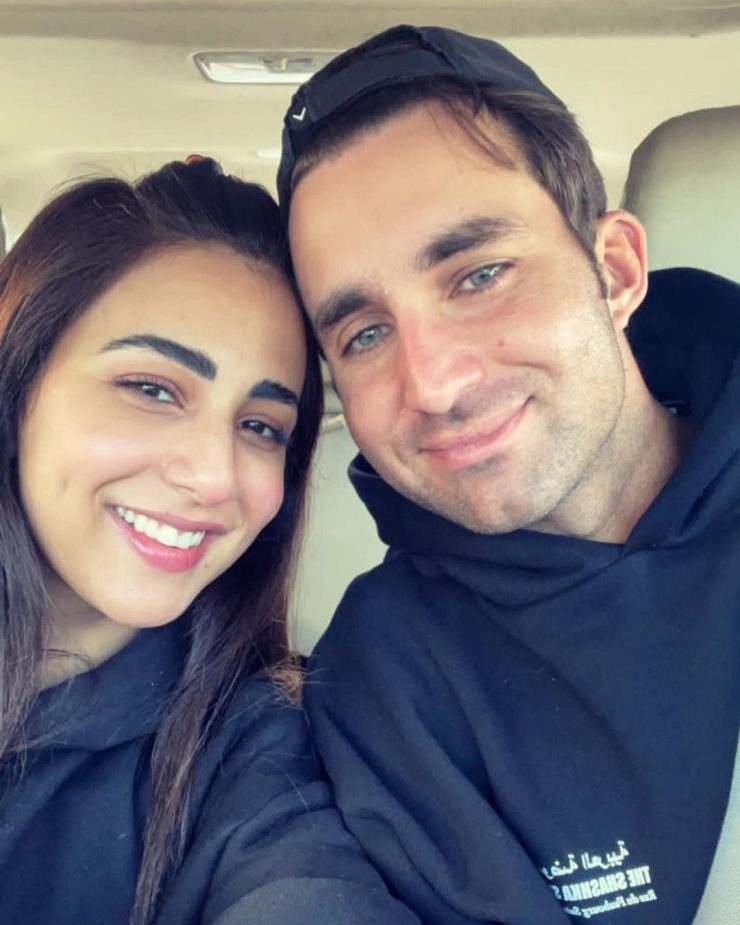 Ushna Shah denies dating anyone