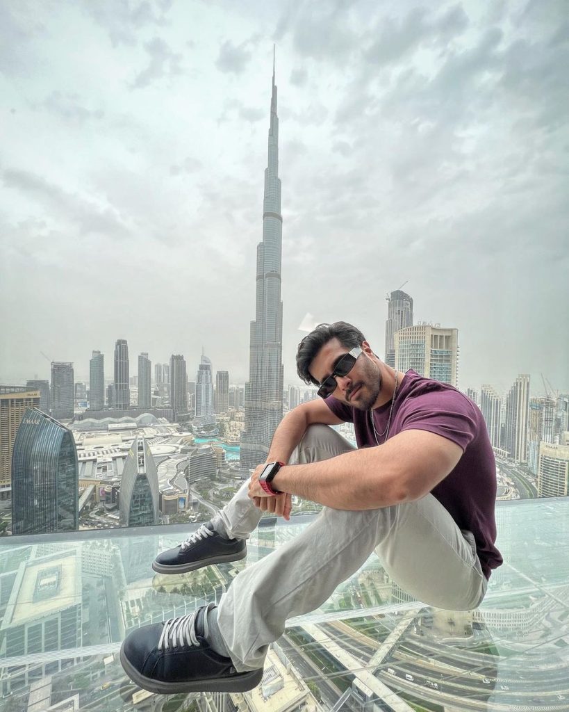 Ushna Shah & Feroze Khan Clicks From Recent Dubai Tour