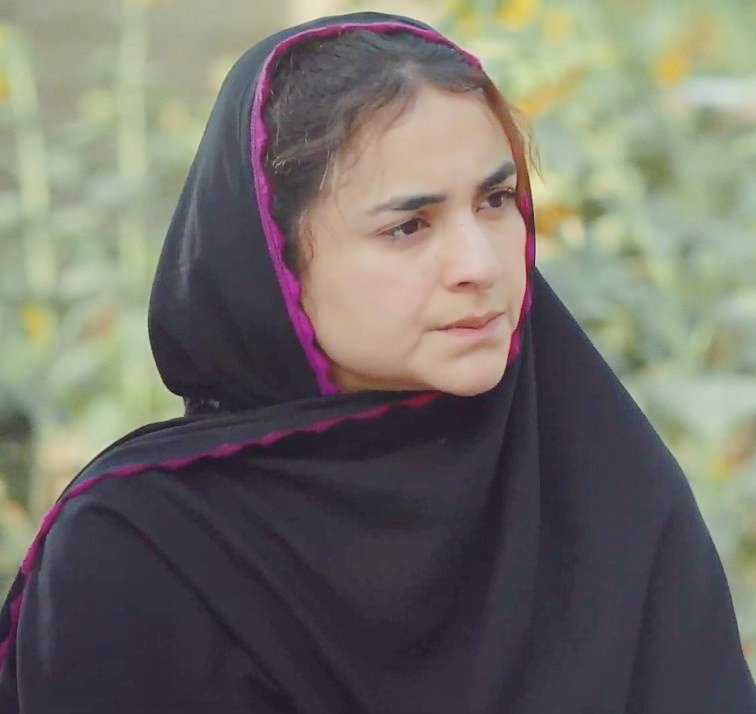 Netizens Applaud Yumna Zaidi’s Performance In “Bakhtawar”