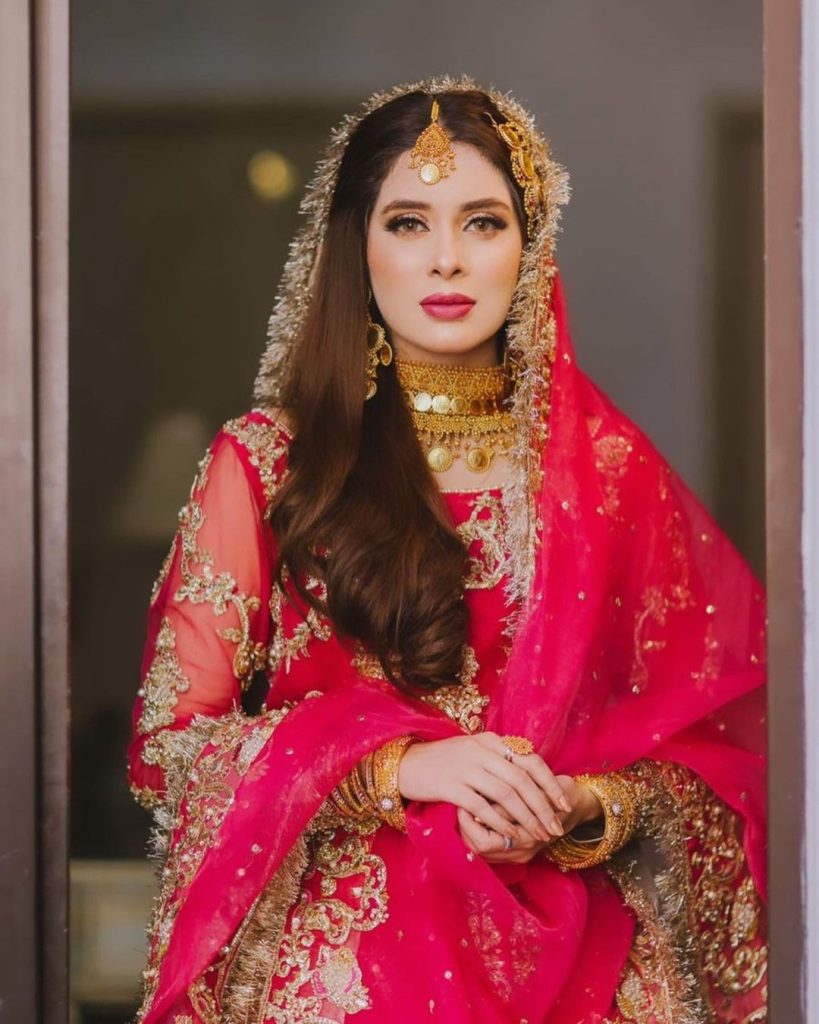 Azekah Daniel Looks Charming In Beautiful Red Bridal Ensemble