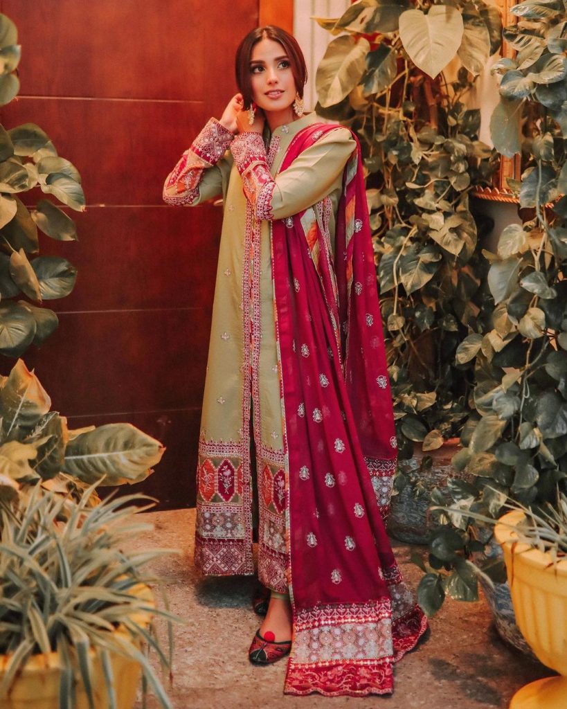 Pakistani Celebrities Pictures From Eid ul Adha 2022 Day 1-Part 2